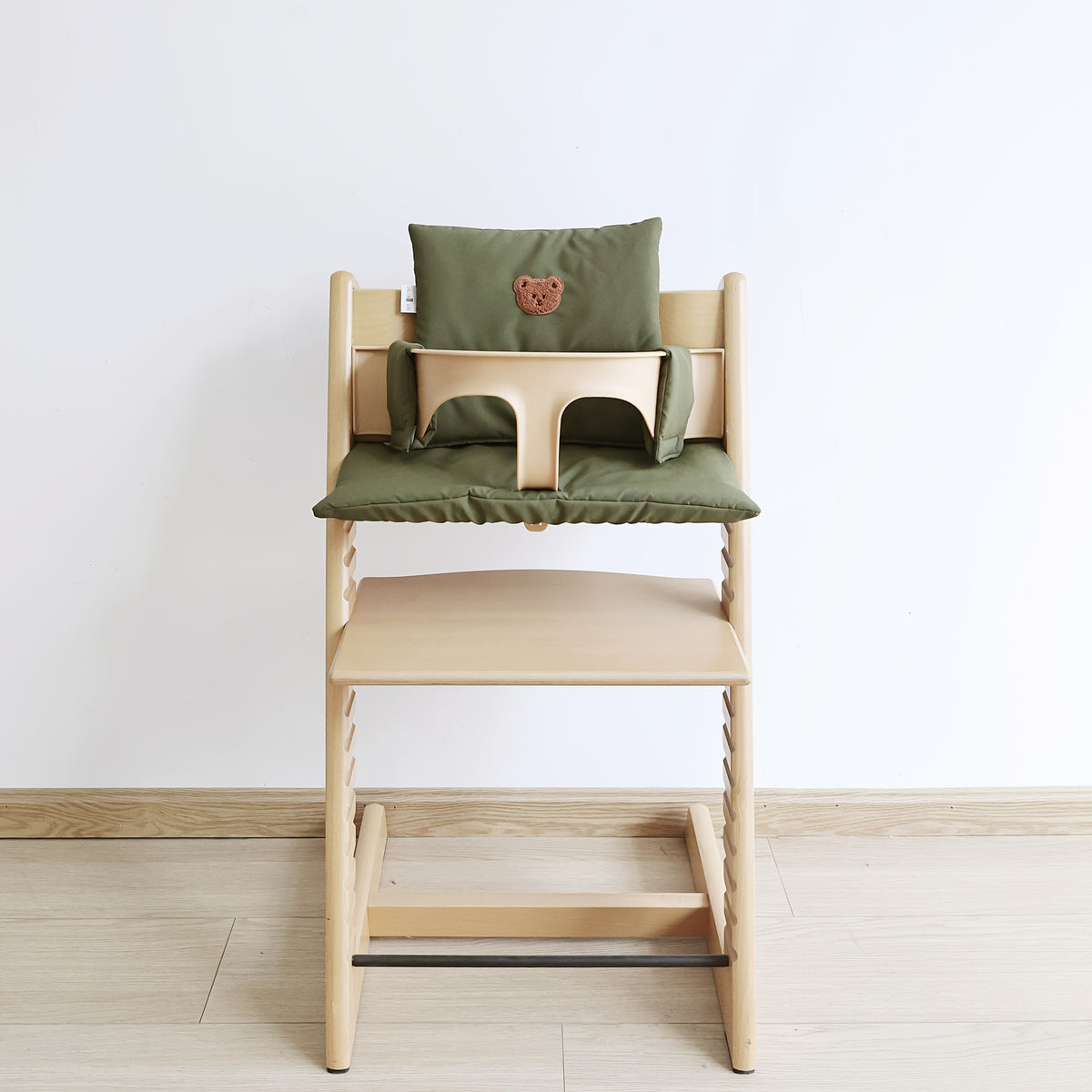 Coussin de chaise haute uni, garde-corps gainé, 4 teintes