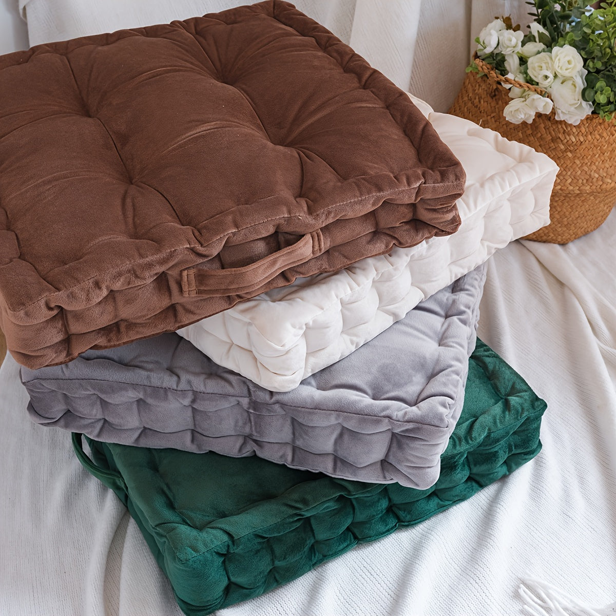 Coussin de chaise 45x45 capitonné à boutons, 8 cm d'épaisseur