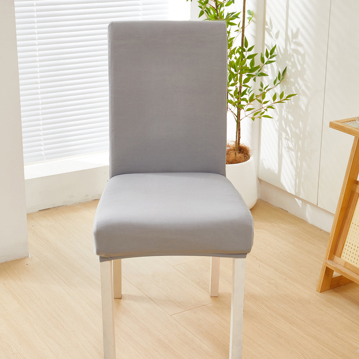 Housse de chaise par paquet de huit, dix teintes au choix