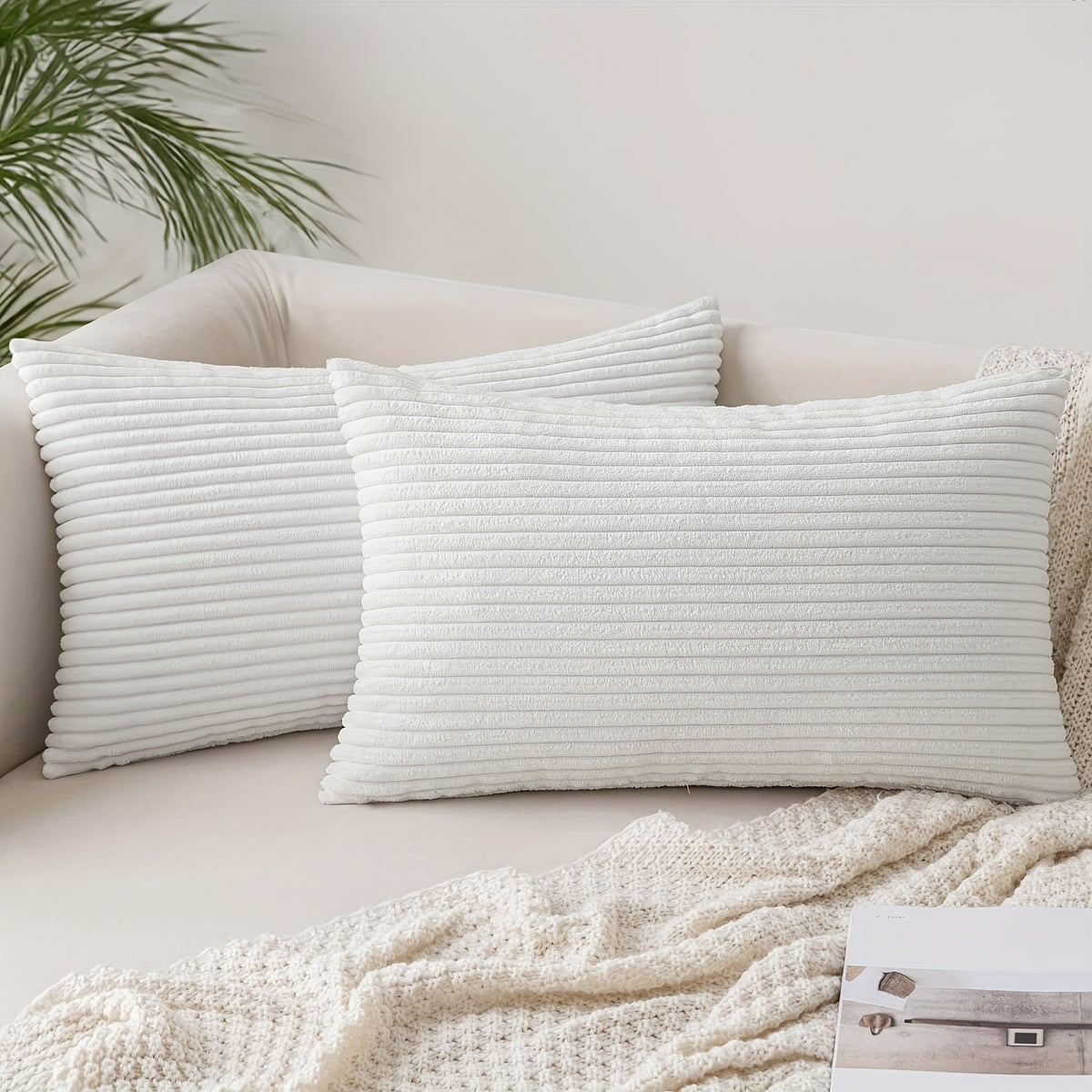 Housse de coussin en velours côtelé, huit coloris au choix — vue 2