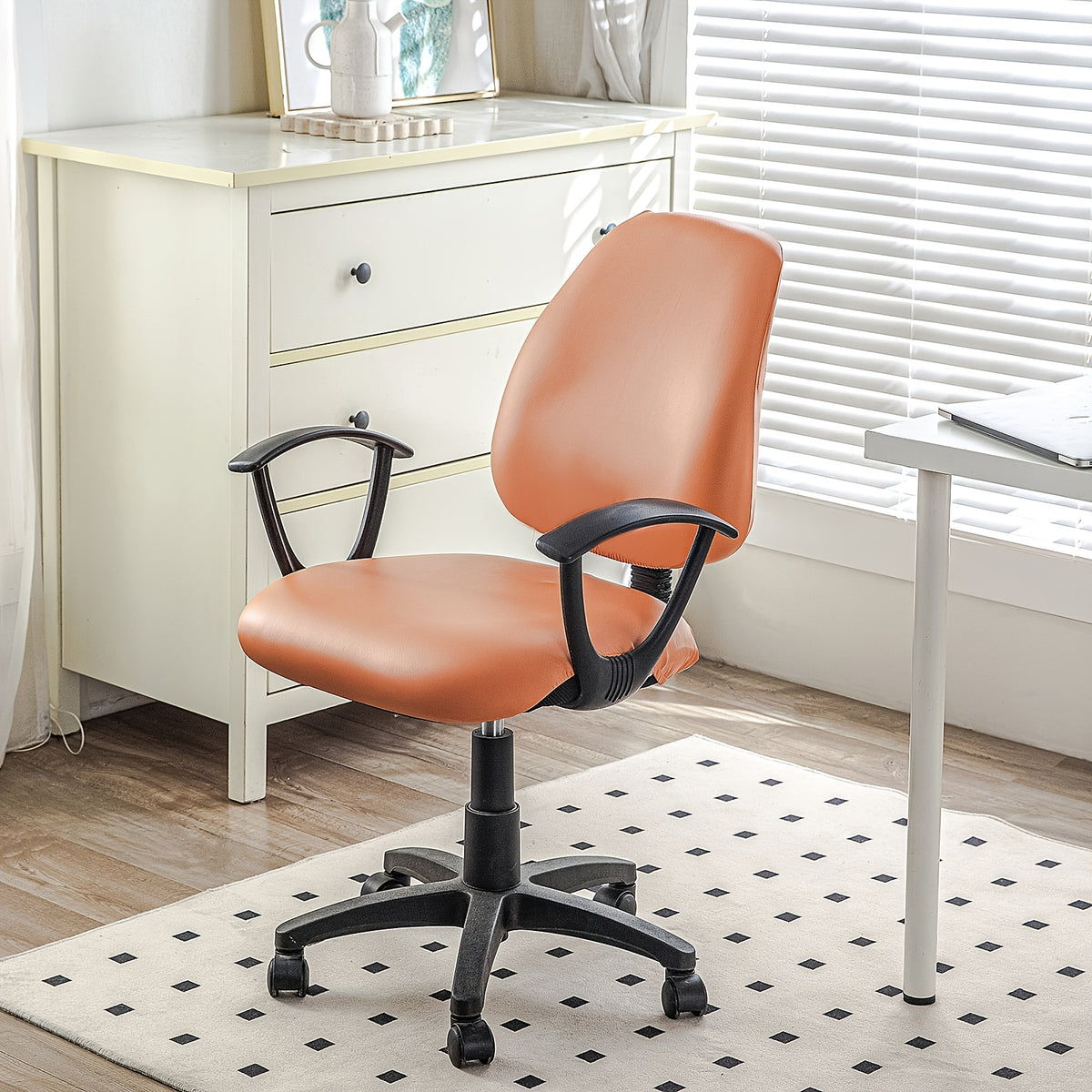 PU orange coupé